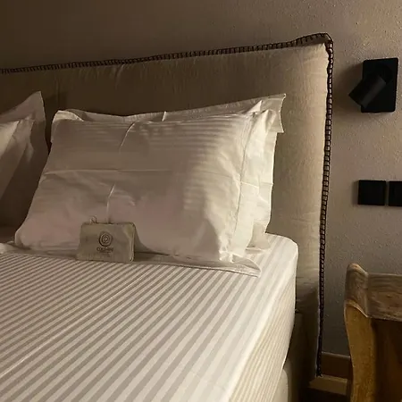 Ej Boutique * Milína