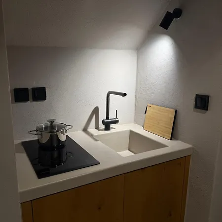 Ej Boutique Apartament *
